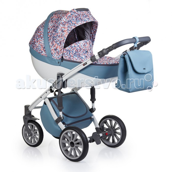 Коляска Anex Sport 2 в 1Sport 2 в 1 Коляска Anex Sport 2 в 1Sport 2 в 1Коляска Anex Sport создана абсолютно универсальной и идеально подходит как для огромного мегаполиса, так и для тихого небольшого городка. Использование самых экологичных современных материалов и применение инновационных технологий последнего поколения позволило разработать модель, в которой продуманная система безопасности гарантированно защищает ребенка с момента рождения до 3 лет, а усовершенствованная подвеска обеспечивает уникальную плавность хода, маневренность и легкость управления. Компактность и небольшой вес делают Anex Sport оптимальным решением для транспортировки даже в обычном лифте, а возможность без особых усилий сложить или разложить коляску обеспечивают максимальное удобство для родителей малыша. Шасси коляски Anex Sport: Облегченная рама из алюминиевого сплава выдерживает вес ребенка до 3 лет Компактность размеров обеспечивается специальной функцией складывания рамы одновременно с колесами Надежная тормозная система Comfy Stop позволяет одним нажатием на педаль зафиксировать коляску на месте Система защиты от случайного складывания X-Lock в автоматическом режиме блокирует раму в любых непредвиденных обстоятельствах Мягкие надувные колеса можно снять всего одним движением Передние 360º-поворотные колеса обеспечивают легкость управления Anex Sport даже между узкими стойками супермаркета без необходимости приподнимать переднюю часть коляски Удобная система фиксации передних колес гарантирует удобство движения по прямой Регулируемая двойная система амортизации: на раме и колесах с двухпозиционной регулировкой жесткости смягчает тряску на неровных участках дороги Высота ручки регулируется в соответствии с ростом родителей Предусмотрена большая корзина для продуктов закрытого типа, что обеспечит полную конфиденциальность Ваших вещей Встроенная ручка для переноски или перевозки рамы Люлька коляски Anex Sport: Литой пластиковый корпус люльки надежно защищает ребенка от ударов Внутренняя обшивка из 100% натурального хлопка с технологией EcoTex поддерживает оптимальный микроклимат, не вызывает аллергических реакций, сохраняет сухое тепло и пропускает воздух Усовершенствованная система установки люльки One Click Move позволяет снимать люльку всего одним движением Регулируемая спинка люльки может быть установлена в любое комфортное для ребенка положение Специальная ручка, расположенная в капюшоне, дает возможность переносить люльку одной рукой Вентиляционное окно в капюшоне гарантирует постоянный приток свежего воздуха Козырек защищает малыша от ветра и ультрафиолетовых лучей солнца Высококачественная крепежная фурнитура из нержавеющей стали влаго- и термо- и износоустойчива и полностью безопасна Ткань обивки и капюшона, изготовленная по технологии UV50+ способна поглощать более 50% вредного ультрафиолетового излучения Водоотталкивающая пропитка Waterproof не позволяет влаге проникать внутрь коляски и обеспечивает легкость ухода за обивкой и капюшоном Инновационная технология обработки тканей ионами серебра обеспечивает уникальные бактерицидные и антисептические свойства обшивки Ортопедический матрас с наполнителем из экологичной кокосовой стружки разработан с учетом всех особенностей анатомии новорожденных детей Размеры люльки (ДхШхВ) 79х41х46 см Прогулочный блок коляски Anex Sport: 5-точечные ремни безопасности прогулочного блока предотвращают возможность случайного выпадения ребенка Универсальные двусторонние адаптеры с системой One Click Move обеспечивают возможность изменения ориентации установки прогулочного блока Регулируемые подножка и спинка позволяют подобрать максимально комфортное для ребенка положение Все материалы и комплектующие коляски Anex Sport сертифицированы по международным стандартам безопасности и качества продукции ISO 9001 и имеют сертификаты соответствия требованиям технического регламента Таможенного Союза ЕАС. В наборе: компактная алюминиевая рама надувные передние и задние колеса пластиковая люлька (внутри 100% хлопок) прогулочный блок корзина для покупок накидка на ножки на люльку накидка на ножки на прогулочный блок сумка для мамы дождевик москитная сетка<br>