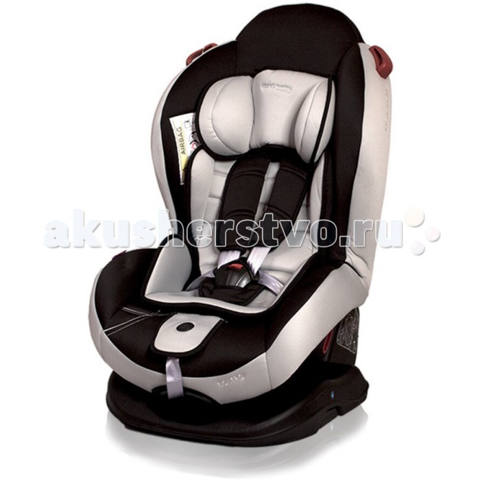 Автокресло Coto Baby BoleroBolero Автокресло Coto Baby BoleroBoleroДетское автокресло Coto Baby Bolero – это универсальная модель польского производства, охватывающая возрастные группы 0/1/2 (0-25), т.е. с самого раннего возраста примерно до 6 лет. Купив автокресло Coto Baby Bolero, Вы избавитесь от необходимости покупать все новые и новые автокресла по мере роста малыша и сразу на несколько лет решите вопрос безопасности в поездках с ребенком. Автокресло изготовлено в соответствии с действующим европейским стандартом безопасности ECE R44/04, а значит, у него предусмотрено 2 способа установки в автомобиле в зависимости от веса и возраста ребенка. Т.к. положение спиной по ходу движения является наиболее безопасным для неокрепшего позвоночника малыша, дети до года перевозятся в таком положении. Стандартом предусмотрен такой способ перевозки для детей весом до 9 кг, но рекомендуется по возможности продлить его до достижения веса 13 кг. Для детей возрастных групп 1/2 кресло устанавливается лицом по ходу движения. Для каждого из положений есть свой способ крепления штатным автомобильным трехточечным ремнем безопасности и своя система направляющих, но благодаря инструкции, изображенной на боковой поверхности автокресла, родители разберутся со схемой установки без особых усилий. Bolero устанавливается на прочное основание. В конструкции кресла уделено внимание защите не только от фронтального, но и от бокового ударов. Установка кресла на переднее сиденье запрещена при включенной фронтальной подушке безопасности. Малыш пристегивается пятиточечным ремнем безопасности с мягкими накладками, делающими поездку более комфортной. Ремни регулируются по высоте в 4 положениях, подстраиваясь под рост юного путешественника. Для детей возрастной группы 2 внутренние ремни можно снять, пристегнув ребенка штатным автомобильным ремнем безопасности. Угол наклона кресла в положении лицом по ходу движения легко можно менять, выбрав один из 5 вариантов. Для самых маленьких пассажиров предусмотрен мягкий вкладыш анатомической формы, который обеспечивает уютное и безопасное положение для ребенка весом до 9 кг. Малыш находится в полу-лежачем положении, и в длительных поездках рекомендуется делать регулярные остановки и вынимать ребенка из кресла, чтобы он мог отдохнуть. Чехол автокресла легко снимается и стирается в деликатном режиме при температуре 30º. Особенности: Возрастная группа: 0/1/2 (0-25 кг) Способ крепления в автомобиле: трёхточечный штатный ремень Способ установки в автомобиле: по ходу движения и против хода движения Ремни безопасности: внутренние пятиточечные/штатный автомобильный трехточечный ремень Пять положений спинки Регулировка наклона спинки Положение для сна Мягкий подголовник Защита от боковых ударов Наличие базы Возможность снять и постирать покрытие Вкладыш для новорожденного Стандарт ECE R44/04 Внешние габариты кресла: 43 х 69 х 45 см Внутренние габариты кресла: 28 х 28 см Вес кресла: 8 кг.<br>