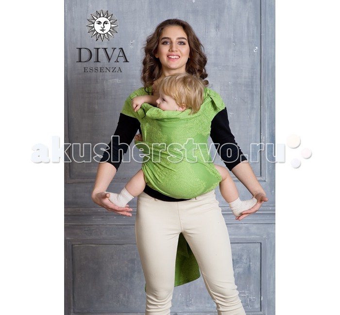 Слинг Diva Essenza Май-слинг ToddlerМай-слинг Toddler Слинг Diva Essenza Май-слинг ToddlerМай-слинг ToddlerСлинг Diva Essenza Май-слинг Toddler выполнен из шарфовой ткани Diva Essenza. Ткань средний толщины (250g/m²), слинг мягкий новым, универсален, подходит для детей от 6 месяцев до 3 лет (весом примерно от 7 до 25 кг). Май-слинг Diva произведен из шарфовой ткани, т.е. из ткани, созданной для слинг-шарфа Diva. Такой слинг более комфортен в ношении, чем май из обычной ткани. В нем можно носить детей от 6 месяцев до 3 лет, располагая малыша вертикально спереди или за спиной. Отличия от обычных май-слингов включают увеличенную высоту спинки май-слинга, проложенные синтепоном плечевые и поясные лямки, а также части спинки, проходящие под ножками малыша. Единый размер, подходит для большинства родителей. Особые характеристики май-слинга Diva размера Toddler: широкие мягкие лямки из шарфовой ткани, подбитые синтепоном в районе плеч - идеально для комфортного слингоношения даже очень тяжелого малыша; подбитые синтепоном поясные лямки; капюшон, который можно свернуть и использовать как подголовник для фиксации головки ребенка во время его сна; лямки на капюшоне для его фиксации в полукольцах на плечевых лямках; регулируемое по ширине основание спинки май-слинга, обеспечивающая правильное расположение ножек ребенка любого возраста; подбитые синтепоном части спинки май-слинга, проходящие под ножками малыша, для лучшего расположения и комфорта его ножек; шнурок в верхней части спинки май-слинга для ее идеального прилегания в районе шеи ребенка; увеличенная в высоту спинка май-слинга с учетом бОльшего роста подросшего малыша.<br>