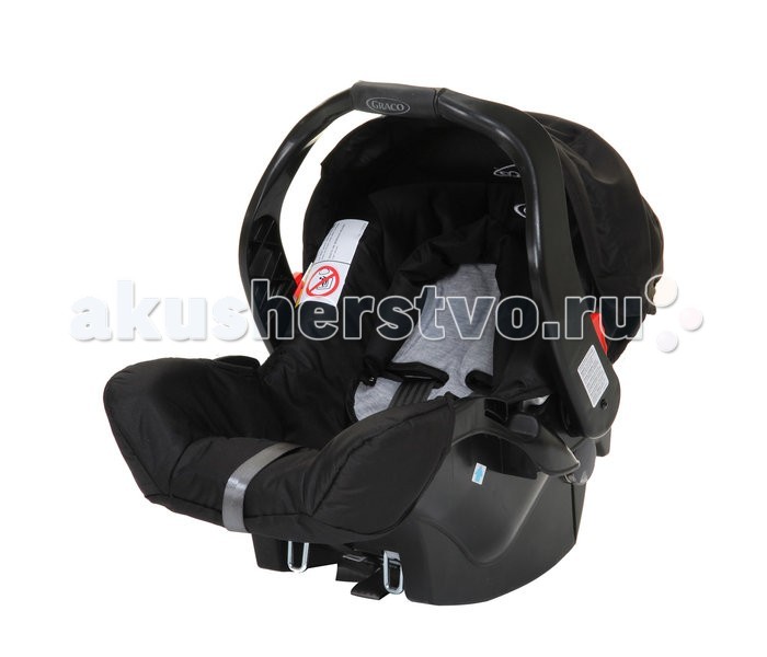 Автокресло Graco Junior Baby Sport LuxeJunior Baby Sport Luxe Автокресло Graco Junior Baby Sport LuxeJunior Baby Sport LuxeКомфортабельное автокресло для новорожденных Junior Baby обеспечит абсолютную безопасность благодаря высоким и широким боковинам с мягкой набивкой. Прочные ремни, которые можно отрегулировать по длине, надежно закрепят положение малыша, в то время как родители могут спокойно вести машину. Изделие оснащено индикатором, который определяет правильность установки. Кресло изготовлено из прочного пластика, а в качестве каркаса производитель использовал металл. У него есть ручка для удобного переноса, а также съемный капюшон, который защитит ребенка от прямых солнечных лучей или непогоды. Оно совместимо с многими прогулочными колясками, в частности Graco Evo, Graco Evo XT и Metro, Graco Evo Avant, Blox, FastAction Fold Sport, Mirage, Mosaic, Quattro Tour Duo, Stadium Duo. Особенности: благодаря установке на основание Junior Baby исключается риск неправильного крепления индикатор наклона для подтверждения правильного размещения (показывает правильное и безопасное размещение малыша) надежная ручка для переноски: 2 кнопки управления быстрая регулировка крепления мягкая накладка на ручке съёмный чехол подушка с мягкой прокладкой для новорожденного<br>
