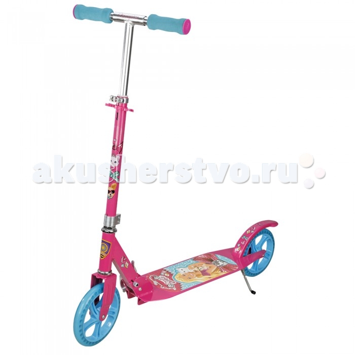 Двухколесный самокат Navigator Barbie Т57602Barbie Т57602 Двухколесный самокат Navigator Barbie Т57602Barbie Т57602Самокат Navigator Barbie двухколёсный складной самокат, выполненный в ярком запоминающимся дизайне и украшенный изображениями Барби. Самокат состоит из металлической рамы (алюминий/сталь), колёс из полиуретана и регулируемого по высоте руля с большими мягкими ручками. Для остановки предусмотрен ножной тормоз, выполненный в виде заднего крыла. Катание на самокате - одно из любимых занятий детей. Оно приобретает большую популярность, поскольку не требует специальных навыков. Любой ребенок будет счастлив такой покупке! Пусть ваш ребенок почувствует радость и свободу! Особенности: Регулируемый по высоте руль. Высота руля до 105 см. Рама сталь/алюминий, нескользящее покрытие PU колеса - переднее и заднее 200 мм Бесшумное движение без тряски Ножной тормоз Подножка Складная конструкция Максимальная нагрузка: 100 кг Размеры: 95х105х17.5 см Вес 4.35 кг<br>
