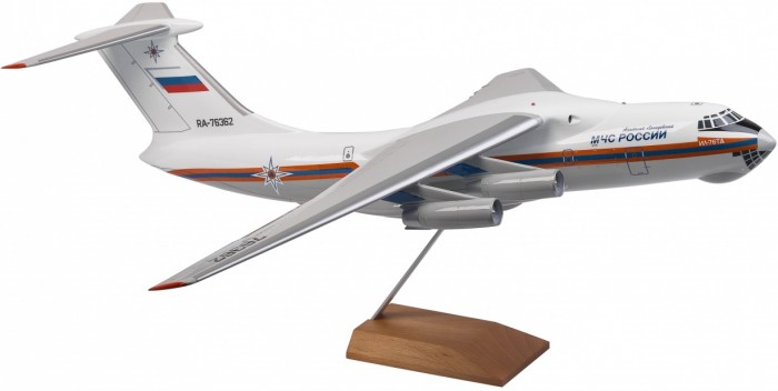 Сборные модели Звезда Сборная модель Самолет Ил-76ТД МЧС