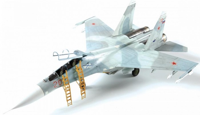 Сборные модели Звезда Сборная модель Самолет Су-27УБ