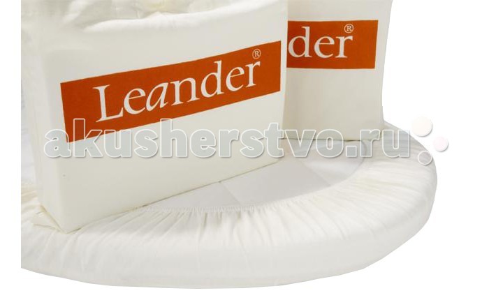 Постельное белье Leander Комплект простынок Юниор 150х70Комплект простынок Юниор 150х70 Постельное белье Leander Комплект простынок Юниор 150х70Комплект простынок Юниор 150х70Комплект из двух овальных простынок на резинке для подростковой кроватки Leander. Размер: 70Х150 см. Простынки изготовлены из натурального хлопка<br>
