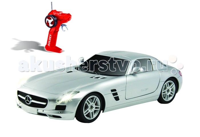 Auldey Машина на батарейках радиуоправляемая Mercedes-Benz-SLS LC296810-2Машина на батарейках радиуоправляемая Mercedes-Benz-SLS LC296810-2 Auldey Машина на батарейках радиуоправляемая Mercedes-Benz-SLS LC296810-2Машина на батарейках радиуоправляемая Mercedes-Benz-SLS LC296810-2Полнофункциональная радиоуправляемая модель автомобиля Mercedes-Benz-SLS серебристого цвета выполнена в весьма реалистичном виде и является практически точной копией настоящего автомобиля. Обладает способностью передвигаться вперед и назад, влево и вправо, останавливаться. Автомобиль оснащен по последнему слову игрушечной техники: он имеет профессиональное шасси, полнофункциональный радиоконтроль, свет передних и задних фар, независимую подвеску передних и задних колес, что позволяет ему имитировать маневры настоящей машины. Радиус действия пульта — не менее 15 м. Скорость — 9 км/ч, в турборежиме — 11 км/ч. Питание: 2 батарейки типа АА для пульта управления, 4 батарейки типа АА для машинки. С такой игрушкой можно устраивать импровизированные соревнования машинок как дома, так и на улице.<br>