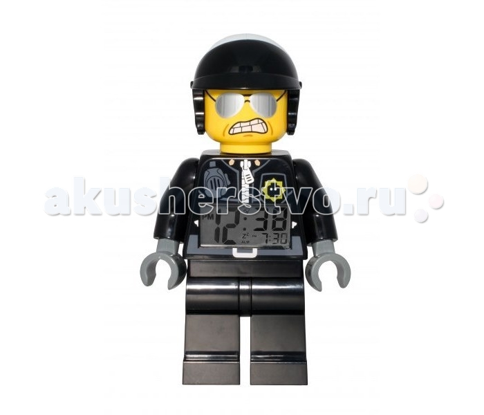 Часы Clic Time Будильник Lego Movie минифигура Bad CopБудильник Lego Movie минифигура Bad Cop Часы Clic Time Будильник Lego Movie минифигура Bad CopБудильник Lego Movie минифигура Bad Cop«Лего. Фильм» (англ. The Lego Movie) —американский мультфильм Фила Лорда и Криса Миллера. Главные персонажи фильма представлены в нашей коллекции! Будильник Lego Movie минифигура Bad Cop) Если Ваш ребенок не любит вставать по утрам, а монотонные звуки будильника вызывают у него слезы или апатию, то утреннее пробуждение необходимо сделать игрой. Для этого отлично подойдет красивый будильник от Лего. Новая яркая игрушка вызовет у вашего ребенка восторг и интерес, а изображение любимого героя вдохновит на подвиги. Применив немного фантазии, отход ко сну и утреннее пробуждение станут веселой игрой, к которой с удовольствием подключится Ваш ребенок. Игрушка сделана в виде минифигурки, оснащена удобным цифровым дисплеем с подсветкой и функцией отсрочки звукового сигнала.<br>