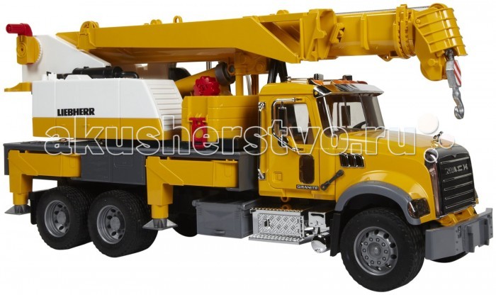 Bruder Автокран Mack 02-818Автокран Mack 02-818 Bruder Автокран Mack 02-818Автокран Mack 02-818Автокран Mack 02-818 оснащён телескопической стрелой. Высота поднятия груза 1,3 метра. Стрела автокрана меняет угол наклона и выдвигается специальной ручкой. Капот поднимается (открывается доступ к двигателю). Двери водительской кабины и кабины крановщика открываются. Платформа автокрана поворачивается на 360°, зеркала складываются, есть небольшой ящик для инструментов, оснащён четырьмя опорами для устойчивости и ёмкостью утяжелителем, в которую насыпается песок для равновесия. Веревка с крюком скручивается лебёдкой. Колёса прорезинены. Автокран выделяется хромированными элементами – радиатором, баком, козырьком, поручнями, зеркалами, выхлопной трубой. Специальный модуль с мигающими лампочками и звуком продолжительностью 18 секунд (4 режима - гудок, звук двигателя, мигающие лампочки, сирена с 2 вариантами – американская, европейская). В наборе автокран, модуль со световыми и звуковыми эффектами, батарейки. Размер упаковки: 68*20,5*31,5. Модель в масштабе 1:16. Возраст: от 2 лет.<br>