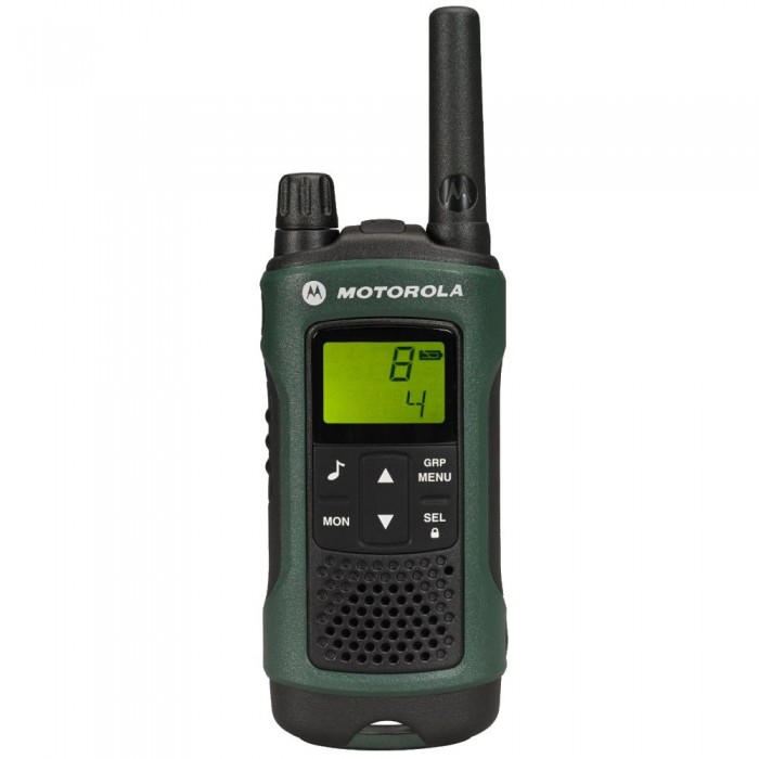 Рация Motorola TLKR-T81 HunterTLKR-T81 Hunter Рация Motorola TLKR-T81 HunterTLKR-T81 HunterMotorola Рация TLKR-T81 Hunter устойчивая к любым воздействиям окружающей среды, готова к использованию в самых тяжёлых условиях. Благодаря влагозащищенному корпусу и возможности подключения целого набора аксессуаров, TLKR T81 Hunter позволит Вам оставаться на связи на лесных тропах и высоко в горах. Особенности: До 10 км радиус (в зависимости от условий и местности) Перезаряжаемые NiMH АКБ (в комплекте) 8 каналов + 121 код Сканирование/мониторинг Мониторинг помещения (радионяня) Функция свободные руки Светодиодный фонарик Защищенный корпус Возможность подключения гарнитуры «Всепогодное» исполнение Удобный футляр для переноски с аксессуарами LCD дисплей с подсветкой Блокировка клавиатуры Индикатор уровня заряда АКБ Мощность передатчика 500 mW Степень влагозащиты IPX4 10 тонов вызова Вибровызов Тон нажатия клавиш Подтверждение окончания передачи Комплектация: 1 рация 1 крепление на ремень 1 Сетевой адаптер 1 Зарядное устройство 2 перезаряжаемых никель-металл-гидридных батареи 1 ремешок 1 гарнитура с прозрачным звуководом Руководство по эксплуатации<br>