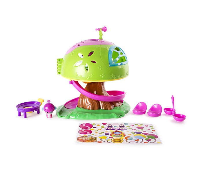 Popples Малыши-прыгуши Игровой набор Дом на деревеМалыши-прыгуши Игровой набор Дом на дереве Popples Малыши-прыгуши Игровой набор Дом на деревеМалыши-прыгуши Игровой набор Дом на деревеPopples - это серия оригинальных малышей-прыгушей и игровых наборов. Забавные малыши выглядят очень ярко и привлекательно, их уникальность заключается в том, что они умеют трансформироваться в шарики! Дом на дереве - это замечательный игровой набор, с которым игра с Поплс станет еще более интересной и увлекательной! Так, например, малыши-прыгуши совсем не против прокатиться с горки - ведь это так весело! В комплект входят фигурка малыша-прыгуша и трамплин. Поместите на него фигурку, нажмите на рычажок - и она взлетит!<br>