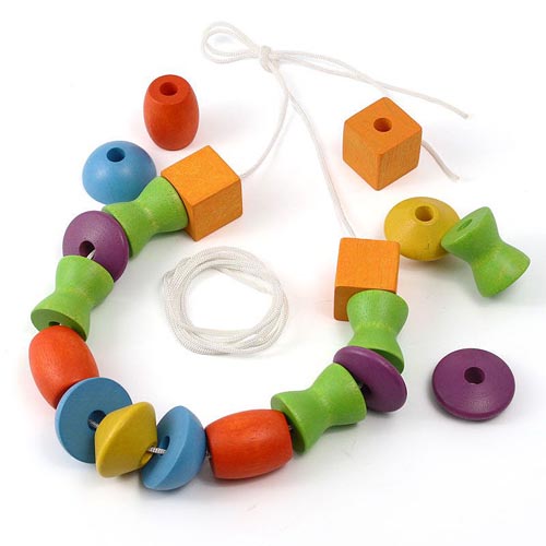 

Деревянная игрушка Plan Toys Игра Собери бусы