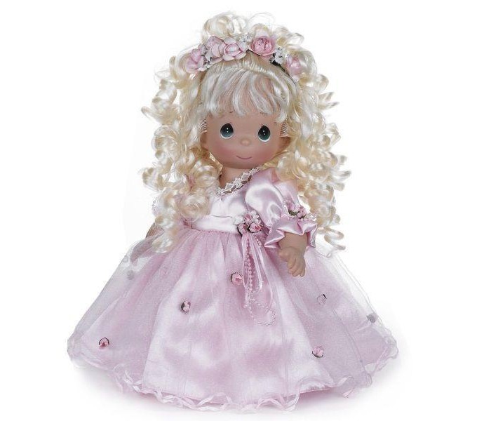 Precious Кукла Красотка блондинка 30 смКукла Красотка блондинка 30 см Precious Кукла Красотка блондинка 30 смКукла Красотка блондинка 30 смКоллекционная кукла Precious Moments Красотка очарует вас и вашу дочурку с первого взгляда! Кукла привлечет внимание не только ребенка, но и взрослого. Кукла со светлыми волосами одета в очаровательное платье розового цвета, украшенное атласным бантом на спине. На ногах - туфельки в тон платья, а прическу украшает венок из цветов. Особенности: Вся одежда съемная. Кукла изготавливается из качественного, безопасного материала и имеет пять базовых точек артикуляции. Кукла имеет свой неповторимый образ и характер. Волосы прошитые, из качественного синтетического волокна или крученых ниток, в зависимости от образа. Рост куклы 30 см.<br>