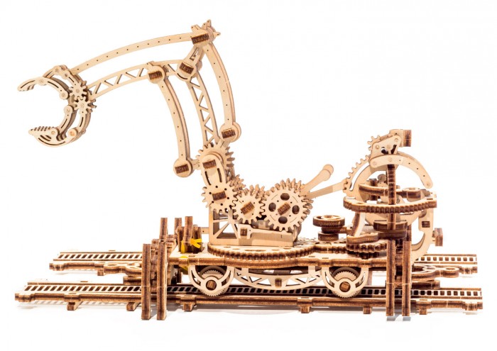Конструктор Ugears 3D-Пазл Манипулятор на рельсах3D-Пазл Манипулятор на рельсах Конструктор Ugears 3D-Пазл Манипулятор на рельсах3D-Пазл Манипулятор на рельсахКонструктор Ugears 3D-Пазл Манипулятор на рельсах предназначен для работы в доках Механического города, расположенных рядом с Фабрикой Роботов. Особенности: Модель Манипулятор на рельсах, кроме самой модели манипулятора, включает также дополнительные элементы: 2 пролёта рельсов, строящийся ангар, 2 грузовых ящичка с дверцами, подъемный кран, грузовой вагончик и пять персонажей Манипулятор представляет собой механическую клешню на платформе, установленной на рельсах Клешня управляется с помощью трёх рычагов С помощью двух разных видов стыковочных креплений рельсовые пролёты соединяются двумя разными способами: параллельно или в одну линию. Особенно оригинальной сцену в доковом цехе манипулятора делает недостроенный псевдо-металлический ангар Индустриальной эпохи и сидящий на его балке Рабочий-высотник Сцену дополняют Оператор с указателями в руках, системой сигналов помогающий управлять манипулятором, и двое Рабочих доков: с лопатой и разводным ключом И, несомненно, доки не могут обойтись без Подъемного крана. Кран, поставляемый в наборе, собирается и разбирается одним движением Дополнительные механизмы обеспечивают фиксацию поворота и угла подъемного крана даже под нагрузкой. Оборудование цеха включает также Грузовой вагончик с откидными бортами. Вагончик предназначен для транспортировки материалов и грузов. В его кузов помещаются оба грузовых ящичка вместе с разобранным краном Все детали конструктора изготовлены из высококачественной фанеры и не требуют клея и специальных инструментов для сборки Расчетное время сборки: 8-10 часов Кол-во деталей: 356 Размер модели: 45х50х21 см.<br>