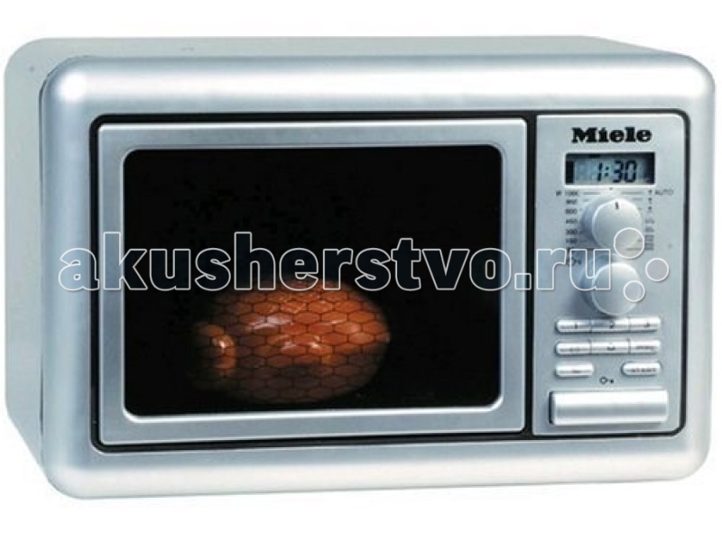 Klein Микроволновая печь MieleМикроволновая печь Miele Klein Микроволновая печь MieleМикроволновая печь MieleMiele Микроволновая печь. История немецкой компании Theo Klein, известной во всем мире благодаря высокому качеству игрушек и их образовательной ценности, не похожа на историю других игрушечных компаний. Ведь Тео Кляйн и его жена Мария основали компанию в 1949 году как семейную фабрику по производству щеток и метел. Началом истории успеха компании Klein стал выпуск в 1956 году метлы с яркими пластиковими щетинками, предназначенной для детей. А в 1959 году компания Klein уже впервые принимала участие в Нюрнбергской ярмарке игрушек, выставляя лишь три продукта: детскую метлу, щетку и металлическую лопатку. Они имели невероятный успех и позиционировались как игрушки, способствующие освоению детьми социальных правил и ролей в данном случае – помощников своих родителей. Вскоре компания окончательно изменила свой курс и начала заниматься производством игрушек. Быстрая экспансия компании Theo Klein GmbH сопровождалась разработкой большого количества новых продуктов и непрерывным расширением существующего ассортимента. На сегодняшний день компания Klein, которую возглавляют сыновья Тео и Марии – Клаус-Дитер и Мартин, является крупнейшим в Европе производителем игрушек, имеющих обучающую ценность, и лидером во многих сегментах отрасли. Среди партнеров компании Theo Klein множество брендов с мировым именем: BOSCH, MIELE, BRAUN, VILEDA, WMF. Производственные мощности Theo Klein расположены в Германии, Чехии и Китае. Во всем мире бренд Klein известен высоким качеством игрушек и их образовательной ценностью. Klein Микроволновая печь Miele 9492 - это точная игрушечная копия фирменной микроволновой печи Miele. Эта игрушка имеет подсветку дисплея и звуковой эффект, имитирующий работу печи, а также открывается дверца при нажатии на кнопку, есть возможность выставлять таймер и поворотное блюдо с игрушечной едой. Она позволит вашей малышке побыть в образе настоящей хозяюшки. С помощью данной модели можно угощать кукол вкусной едой. Печь работает от батареек. Игра с такой кухонной техникой превратится в увлекательное событие, которое обязательно порадует ребенка.<br>