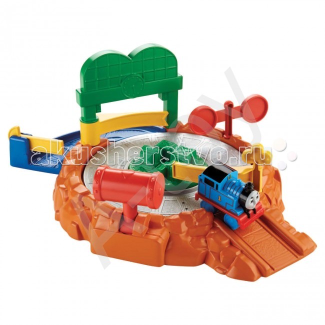 Thomas & Friends Томас и его друзья Круговой трек СодораТомас и его друзья Круговой трек Содора Thomas & Friends Томас и его друзья Круговой трек СодораТомас и его друзья Круговой трек СодораЖелезная дорога Томас и его друзья Круговой трек Содора - Яркий набор непременно понравится как мальчикам, так и девочкам, в особенности тем, кто является поклонником известного британского мультсериала «Томас и его друзья», повествующего о приключениях доброго паровозика под номером один. Итак, Томас отправляется в увлекательное путешествие по серпантину Содора, полное крутых поворотов, препятствий и любопытных элементов. Проезжайте через ворота, спускайтесь со склона, заезжайте на эстакаду и развлекайтесь! Томасу нравится, когда платформа вращается! Это можно устроить с помощью специального двигателя-волчка. Все детали игрового набора сделаны из прочных материалов, прошедших строгий контроль качества. Малышам понравится возить паровозик по серпантину и сооружать новые препятствия на пути! Такая игра развивает фантазию и мелкую моторику. Разноцветные элементы игры приводят детей в настоящий восторг! Возраст: 18 мес.<br>