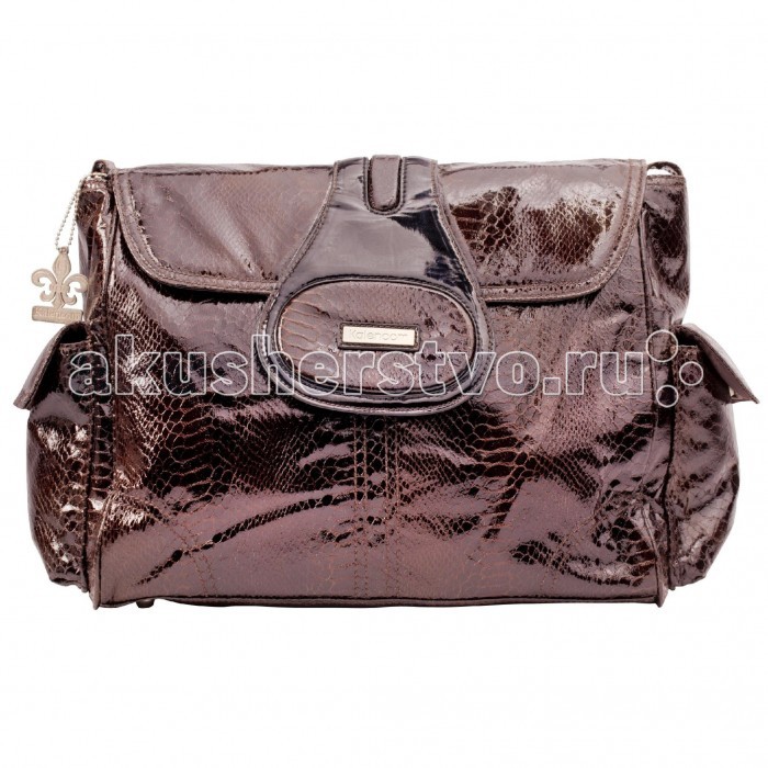 Kalencom Cумка Elite BagCумка Elite Bag Kalencom Cумка Elite BagCумка Elite BagCумка для мамы Kalencom Elite Bag незаменимая помощница на прогулке, в путешествии. Сумка очень вместительна, удобна и многофункциональна, а широкий ассортимент и дизайн не оставит равнодушной ни одну современную маму. Изготовлена из очень качественного материала. Характеристика: Сумка легко чистится Достаточное количество карманов и отделений, чтобы разложить все вещи и игрушки Регулирующийся плечевой ремень Контейнер для бутылочки из материала 3M Thinsulate ®, дольше сохраняет температуру бутылочки Легко крепится на коляске Застегивается на магнитный замок. Ткань 100% полиэстр В комплекте: Регулирующийся ремень Металлическая пряжка Сумочка для грязных вещей Контейнер для бутылочки Матрасик для пеленания. Размер: 35x15x28 см<br>