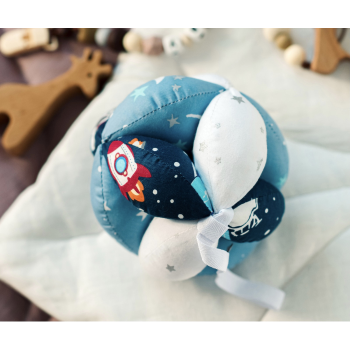 Погремушка Graspy Монтессори Мяч Такане