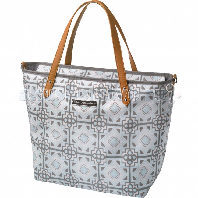 Petunia Pickle Bottom Сумка для мамы Downtown ToteСумка для мамы Downtown Tote Petunia Pickle Bottom Сумка для мамы Downtown ToteСумка для мамы Downtown ToteСумка для мамы Petunia Downtown Tote - это аксессуар для тех, кто не хочет искать компромисс между функциональностью и прекрасным внешним видом. Petunia - это идеальная сумка для идеальных мам! Ее классический дизайн украшен современыми паттернами и никелированными аксессуарами. Она включает все, что необходимо активной молодой маме: матрасик для пеленания, многочисленные карманы внутри и снаружи, футляр для влажных салфеток. Downtown Tote легко трансформируется из сумки на плечо в сумку для коляски. И все это по доступной цене! Состав ткани: 100% органический хлопок с водоотталкивающим глянцевым покрытием Основные характеристики: 100% органический хлопок со специальным глянцевым покрытием, отталкивающим воду и загрязнения. Легкий уход - просто протереть влажной тканью! 3 в 1: сумка для ношения на локте, сумка на плечо и сумка на коляску (специальные колечки по бокам сумки предназначены для присоединения креплений - продаются отдельно) застегивающееся на молнию одно внутреннее отделение с 6 большими открытыми карманами + 1 маленький карман на молнии потайной внешний карман на молнии внутренняя отделка из водостойкого нейлона, водонепроницаемая ткань на дне аксессуары из полированного никеля ремешки из экологической искусственной кожи высота: 33 см; ширина: 35 см (у основания) и 50 см (в верхней части); глубина 15 см длина ремешков: 21.5 см вес: 800 г. В комплекте: складной пеленальный матрасик пластиковый контейнер для влажных салфеток Американская компания Petunia Pickle Bottom возникла в 2000г. как производитель специальных сумок для мам. Позднее линейка продуктов бренда расширилась, включив различные товары для мам и детей - накидки для кормления, слинги-карманы, разнообразные сумочки и кошельки, одежду для новорожденных и многое другое. Petunia - это не только бренд, это образ жизни, особый взгляд на мир. Товары Petunia были созданы для того, чтобы и в материнстве женщину окружало изящество, стиль и красота: сумки для мам Petunia имеют детально разработанный дизайн, каждая украшена вышивкой, в этих сумках используются шелковая парча, сотканные вручную ткани, бархат, хромированные блестящие детали. Сумки Petunia - это не просто сумка для мам, это коллекционный аксессуар, многие релизы прошлых лет, лимитированные выпуски, становятся предметом коллекционирования и продаются на аукционах. Особую известность бренду принесли характерные, красивые паттерны, которые меняются с каждой коллекцией. Они украшают товары всех категорий и очень удачно дополняют друг друга.<br>