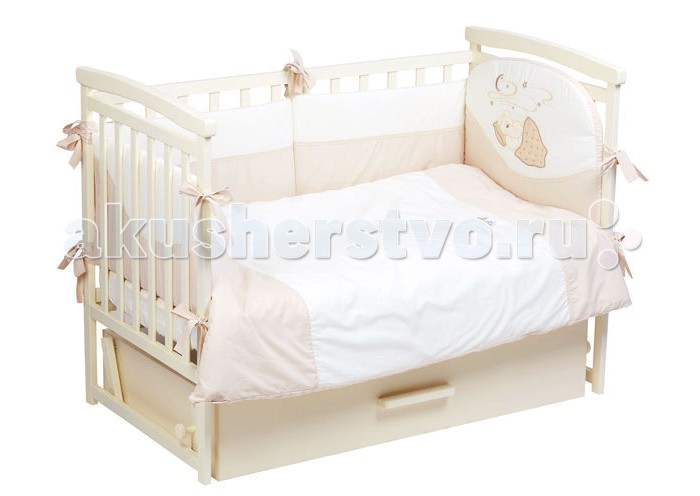 Комплект в кроватку Putti Starry night 120x60 (7 предметов)Starry night 120x60 (7 предметов) Комплект в кроватку Putti Starry night 120x60 (7 предметов)Starry night 120x60 (7 предметов)Комплект постельного белья Putti Starry Night 7 элементов выполнен в пастельных теплых тонах с оригинальной аппликацией. Крепкий сон очень необходим для нормального развития младенцев. В постельном белье большое внимание уделяется мягкости ткани и качеству. Это белье легко стирается и гладится не теряя при этом формы . Идеально подходит для кроватки новорожденного размером 120х60см В детский комплект входит: Подушка 60х40 см Наволочка 60х40см Одеяло 120х90 см Пододеяльник 120х90 см Защита по периметру кроватки 360 см (состоит из 6 отдельных частей) Простыня с резинкой Балдахин тюлевый на всю кроватку 5м. Ткань 100 % хлопок Наполнитель 100 % полиэстер<br>