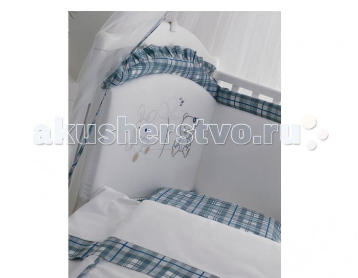 Комплект в кроватку Roman Baby Country (5 предметов)Country (5 предметов) Комплект в кроватку Roman Baby Country (5 предметов)Country (5 предметов)Комплект постельного белья Roman Baby Country - элегантный сет от итальянского производителя. Белье сшито из 100% хлопка, украшено красивыми аппликациями в виде сердечка. На этом постельном белье малыш будет видеть только сладкие сны, а его сон будет спокойным и продолжительным. Особенности: Использовались только нетоксичные красители; Украшено аппликациями; Белье можно стирать при температуре 30 гр в режиме бережной стирки; Изготовлено только из натуральных гипоаллергенных материалов, с использованием нетоксичных красителей; В комплекте: - Одеяло - Пододеяльник - Наволочка 40 х 60 см - Подушка 40 х 60 см - Бортик на половину кроватки Материал: 100% хлопок<br>