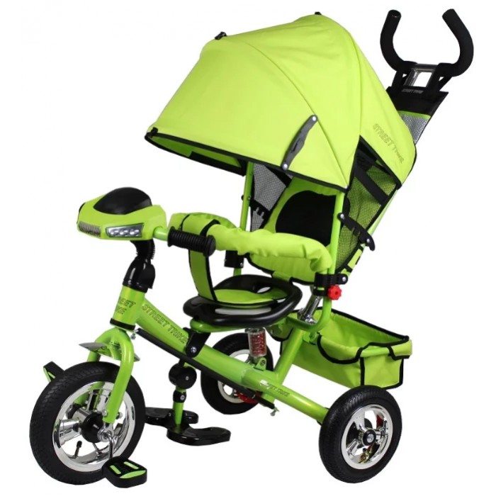 Велосипед трехколесный Street trike А03ЕА03Е Велосипед трехколесный Street trike А03ЕА03ЕВелосипед трехколесный Street trike А03Е с ручкой, толкателем, капюшоном на больших надувных колёсах, с музыкальной панелью. Особенности: большие надувные колёса (10 и 8 дюймов) ручка управления движением позволяет родителям одной рукой контролировать поездку и управлять велосипедом; защитный разъёмный поручень складывающиеся подножки складывающийся двух сегментный капюшон со смотровым окошком спинка с регулировкой угла наклона, 3 положения удобные не проскальзывающие педали из рифленого пластика металлическая хромированная ручка хромированные пластиковые диски эргономичное и удобное сиденье с мягкой тканевой подушкой две мягкие подушечки на спинке возможность блокировки задних колес (тормоз) тканевая багажная корзина для вещей и игрушек музыкальная панель (свет, звук) дополнительный кармашек для мелочей, который крепится на ручке управления дополнительная центральная амортизирующая пружина под сидением<br>
