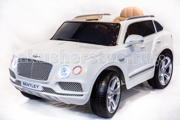 Электромобиль Toyland Bentley BentaygaBentley Bentayga Электромобиль Toyland Bentley BentaygaBentley BentaygaToyland Bentley Bentayga - этот стильный и модный внедорожник сможет стать верным другом вашего ребенка. Машина максимально приближена к реальной не только благодаря внешнему сходству, но и непревзойденному качеству. Все элементы тщательно подобраны и проработаны, кроме того, большое внимание было уделено внешнему покрытию. Особенности: большие полностью резиновые колеса EVA, максимальная нагрузка 35 кг 2 аккумулятора 6V/7Ah, два двигателя: 2x35W, привод на два задних колеса амортизаторы на задних колесах для плавности хода максимальная скорость 7 км/ч, 2 скорости вперед, одна скорость движения назад (переключение скоростей - с пульта ДУ, на приборной панеле и плавный набор скорости с помощью педали) заводится с кнопки открывающиеся двери, кожаное сиденье с ремнем безопасности удобный руль (кнопка клаксона и звук мотора на руле активируется при помощи двух батареек), музыкальные эффекты на приборной панеле разъем для подключения MP3, вход для карты SD, вход для USB, встроенный FM-радиоприемник светодиодные огни фар, свет фонарей В комплекте: аккумулятор зарядное устройство пульт дистанционного управления (работает по bluetooth, радиус действия до 30 метров)<br>