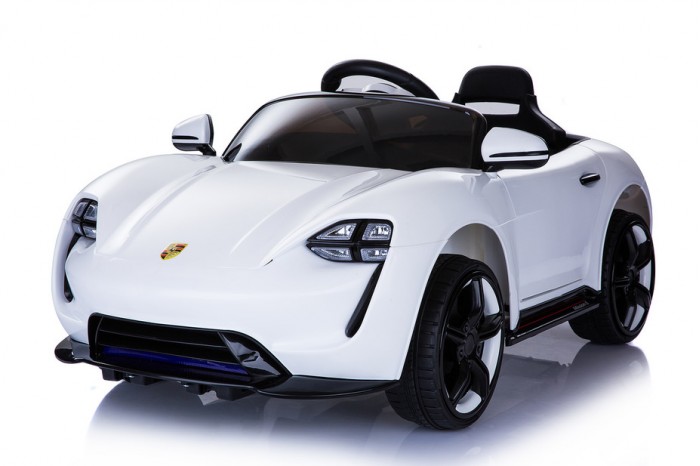 Электромобиль Toyland QLS 8988QLS 8988 Электромобиль Toyland QLS 8988QLS 8988Электромобиль Toyland QLS 8988 для ребенка от 1 года до 8 лет развивает скорость до 7 км/ч. Открывающиеся двери, огни фар и фонарей, а так же возможность включить свою музыку или радио делают этот электромобиль похожим на такой же, как у взрослых. Салон автомобиля сразу дает понять, что это машина премиум-класса. Сиденья изготовлены из кожи и имеют удобную спортивную форму. Садясь в машину, ребенок будет чувствовать себя комфортно и уютно. Пристегнуться можно с помощью ремня безопасности. Ваше внимание сразу привлечет наличие панели приборов с подсветкой и автомагнитола. На руле имеются кнопки, отвечающие за регулировку громкости данной музыкальной системы, и клаксон. Также вы сможете переключать любимые треки простым нажатием на соответствующую кнопку. Установленная музыкальная система поддерживает карту памяти, также у нее имеется USB-выход, AUX и радиоприемник. У модели тщательно проработан вопрос светового оформления. Светодиодные фары машины светятся, как у настоящей. Также имеются габариты и задние фонари. Всего у автомобиля 3 скорости, из которых: две вперед и одна назад. Их переключение осуществляется с помощью пульта ДУ, а для плавного набора скорости просто равномерно нажимайте на педаль газа. Радиус действия пульта дистанционного управления составляет 30 м, работает по Bluetooth.<br>