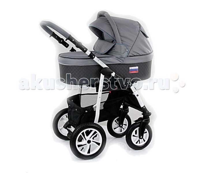 Коляска Tutic Patriot 3 в 1Patriot 3 в 1 Коляска Tutic Patriot 3 в 1Patriot 3 в 1Коляска Tutic Patriot 3 в 1 выполнена из самых качественных материалов, безопасных для здоровья малышей. Шасси коляски Tutic Patriot выполнены из легкого алюминия на надувных колесах с подшипниками против скольжения. Передние колеса имеют меньший диаметр, чем задние и оснащены функцией поворота и фиксирования. Диски колес вписываются в общий цветовой дизайн коляски Patriot. Удобная педаль центрального тормоза, легко блокируются оба задних колеса. Ручка рамы плавно регулируется и надежно фиксируется на нужном уровне высоты. Ее рукоять обшита высокопрочной эко-кожей. Просторная углубленная корзина для покупок с удобным наклоном и расположением, крепится на прочные заклепки и легко снимается для стирки. Люлька Tutic Patriot с высокими бортами, имеет хорошую ширину. В ее днище расположен регулируемый подголовник. Внутренняя обивка выполнена из натурального хлопка. Бесшумно регулирующийся капюшон коляски, оснащен окошком для вентиляции и ручкой для переноски люльки. Все функциональные детали практично встроены в дизайн и ткань капюшон. Прогулочный модуль Tutic Patriot входит в данную комплектацию. Он снабжен 4-х ступенчатой регулировкой наклона спинки, регулирующийся подставкой для ножек, предохранительным бампером, с регулировкой высоты установки. Прогулочный модуль Tutic Patriot, предусматривает установку по направлению движения. Для полной безопасности малыша, внутренняя часть прогулочного блока дополняется специальным матрасиком на сидение и 5-ти точечными ремнями безопасности. Автокресло 0+. Оно станет незаменимым помощником во время поездок и прогулок за городом. Автомобильное кресло Tutic Patriot имеет удобную регулирующуюся ручку для переноски, легко устанавливается и надежно фиксируется как в автомобиле так и на раме коляски Tutic. Ткань и расцветка модуля идут в тон всего комплекта.<br>