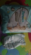 16766 Pampers - Premium Care .4 (9-15 ) 22 .    