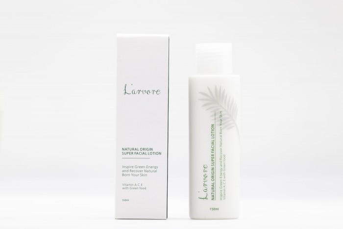  Larvore   Natural Origin Super Facial Skin