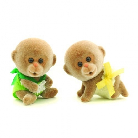  Sylvanian Families   -