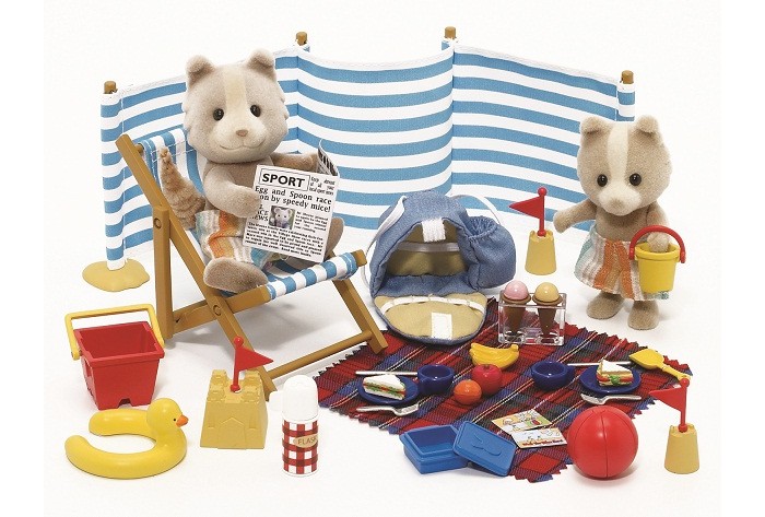  Sylvanian Families     