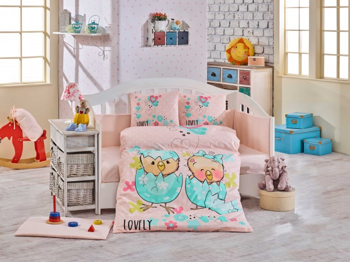   Hobby Home Collection Lovely
