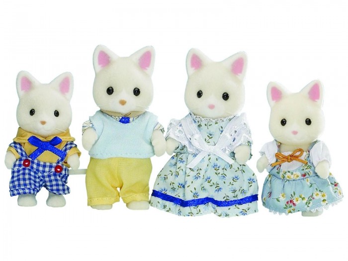  Sylvanian Families    