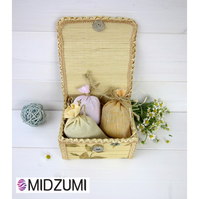 Midzumi      ()