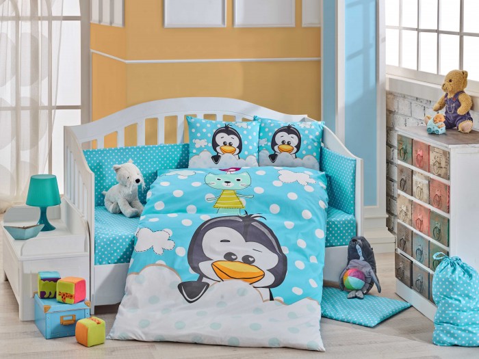   Hobby Home Collection Penguin
