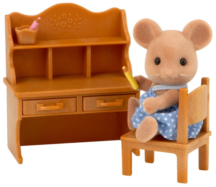  Sylvanian Families     