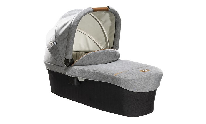  Joie   Ramble Carry cot V2