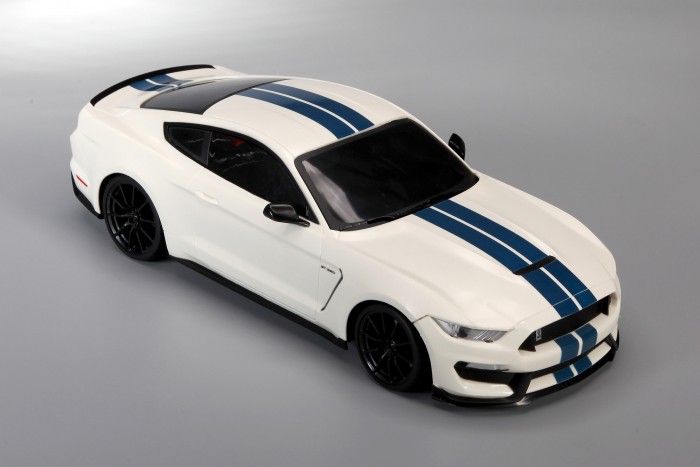  Maisto    GT350 1:14