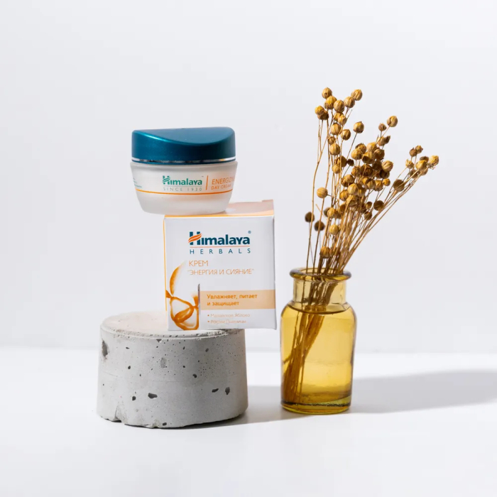  Himalaya Herbals     50 