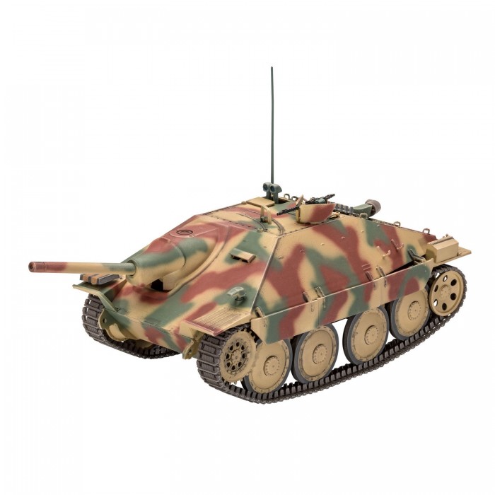  Revell     Jagdpanzer 38 t 1:35