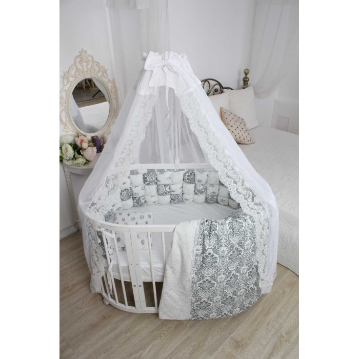    Happy Family Studio      (7 )