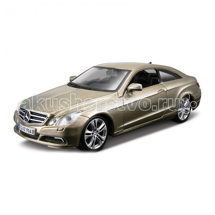  Bburago  Mercedes-Benz E-Class Coupe