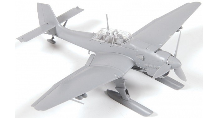         JU-87B-2/U4  
